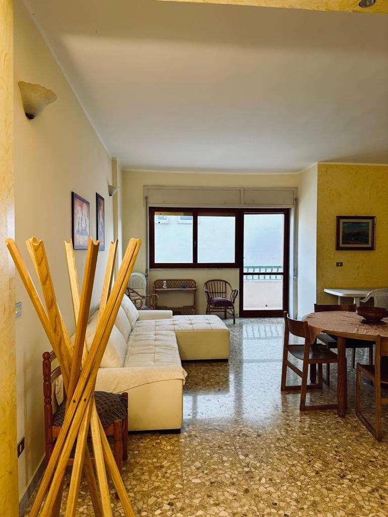 Sea View Apartment Gallipoli Esterno foto